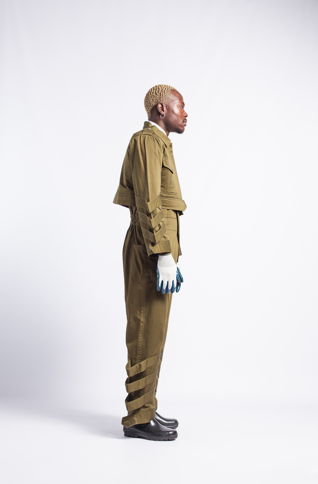 BLACK CLOUDS BUT THE MASSES COLOURBLIND SS21 - 7